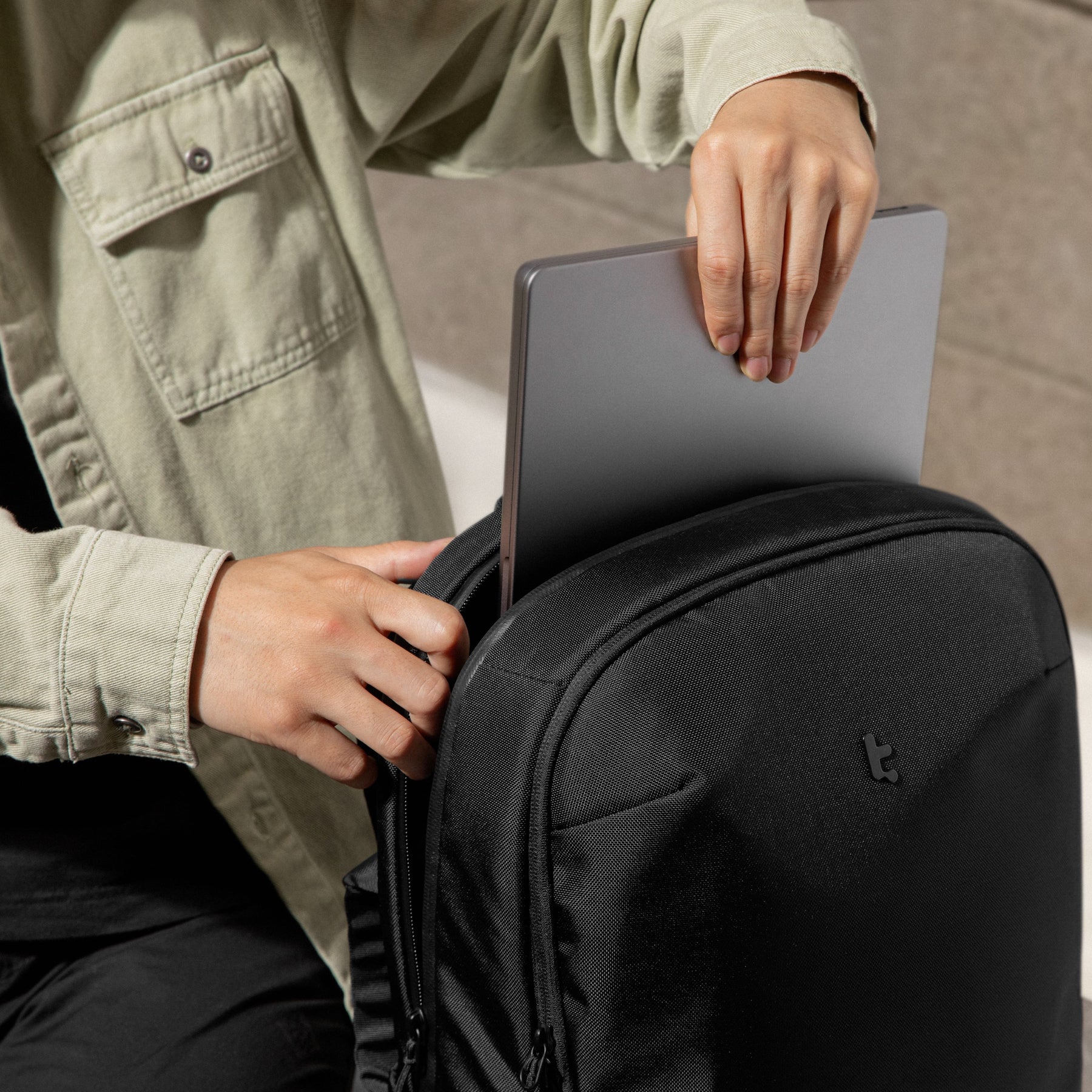 UrbanEX-T65 Laptop Backpack 15.6-inch