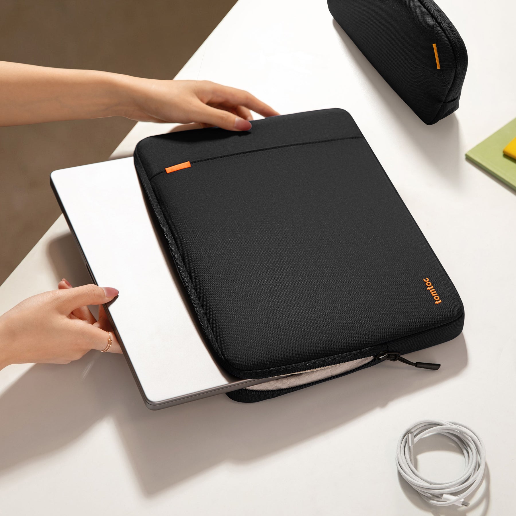 Defender-A13 Laptop Sleeve Kit 15-inch