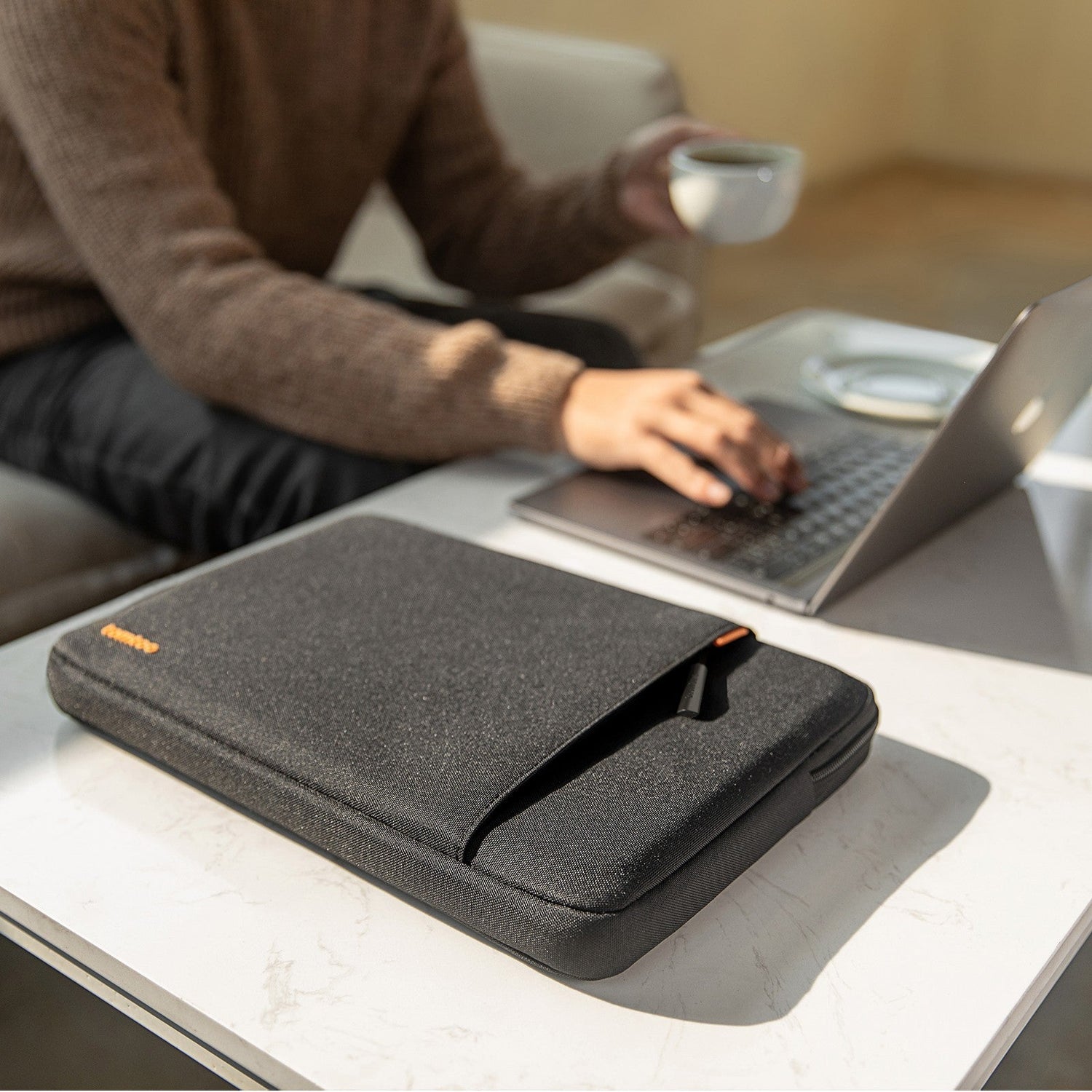 How to Protect Your Tech While Traveling?