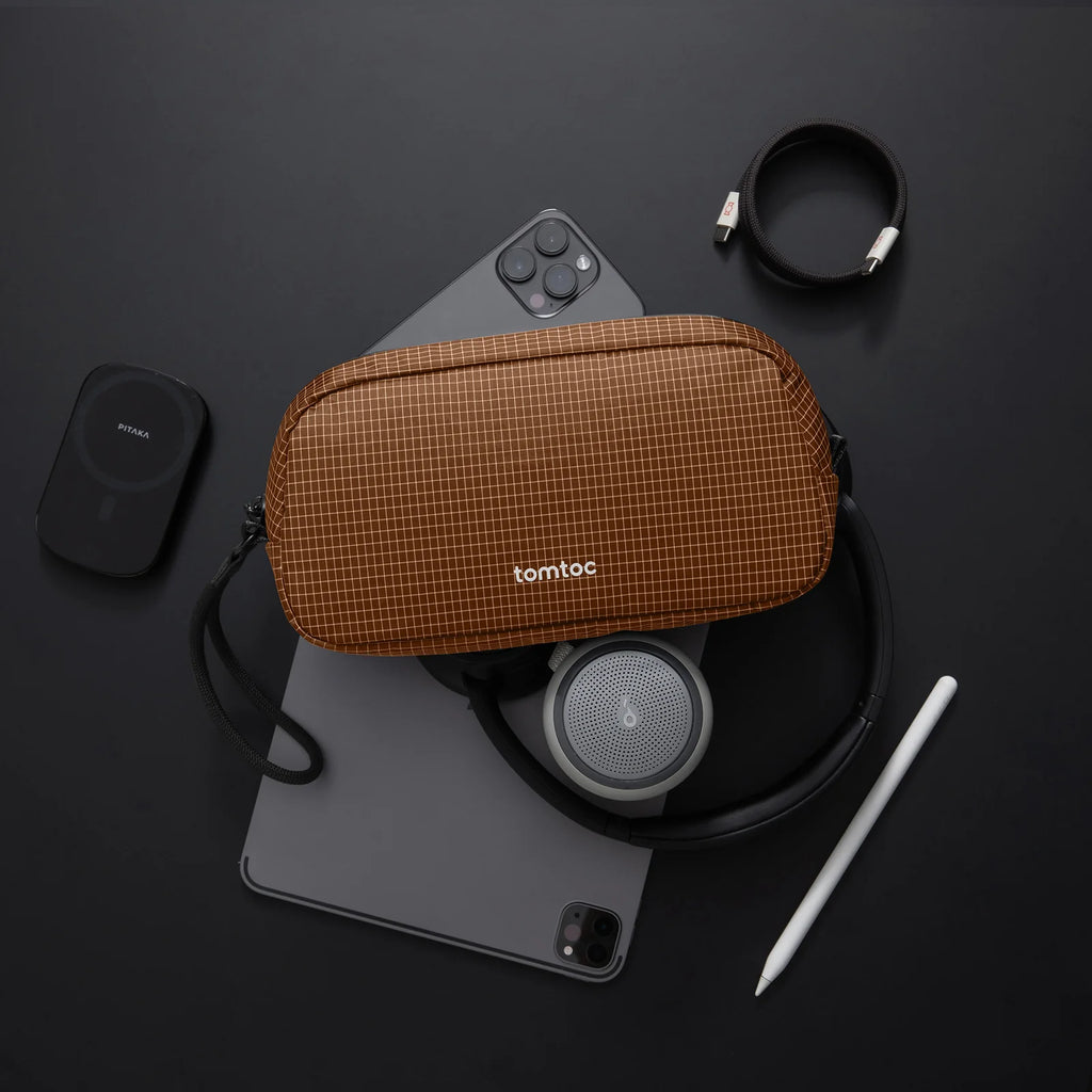 Light-T12 Advanced Tech Organizer Brown