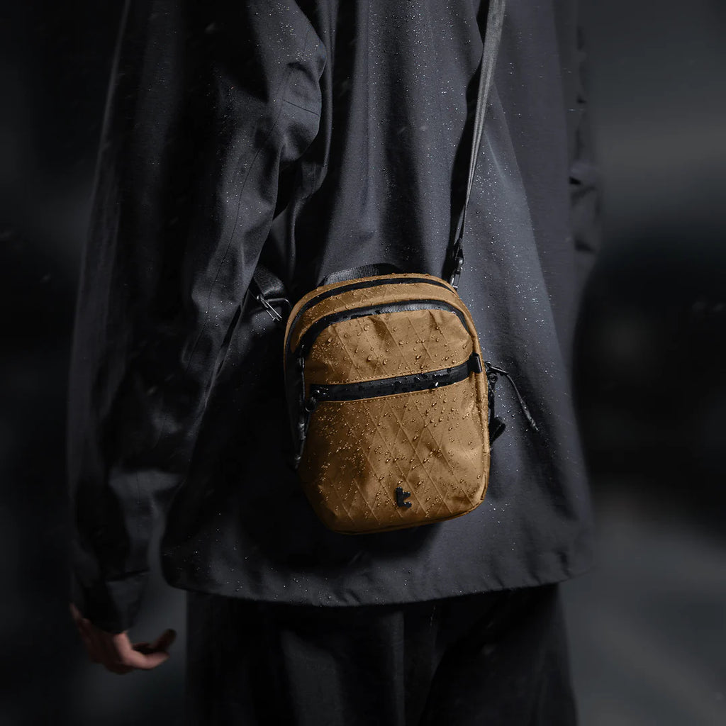 Aviator-T37 Travel Crossbody Bag X-Pac Olive
