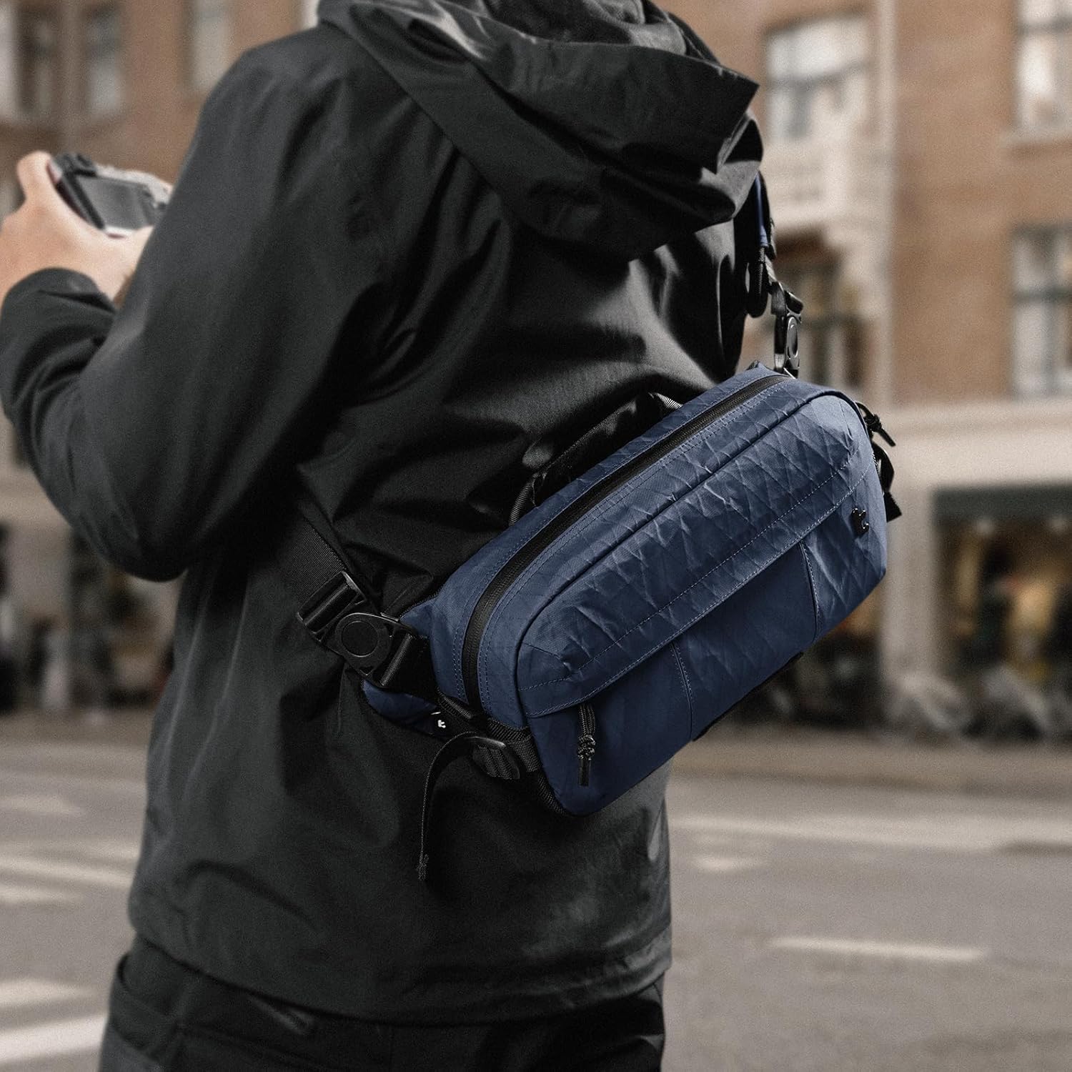 Wander-T26 Daily Sling Navy Blue