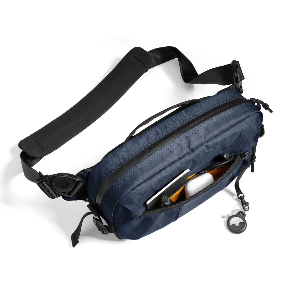 Wander-T26 Daily Sling Navy Blue