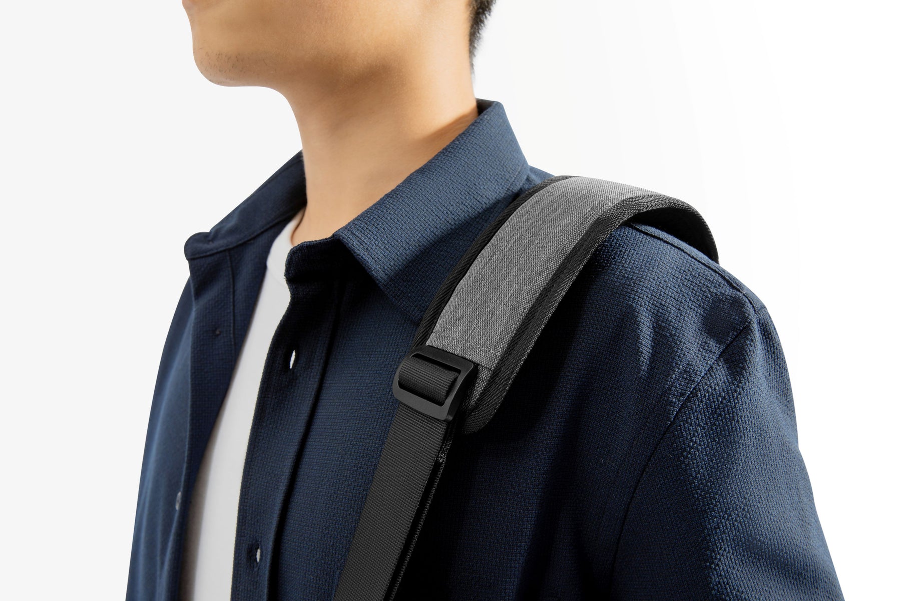 Defender-A42 Laptop Shoulder Bag 13.5 inch / 4.7L