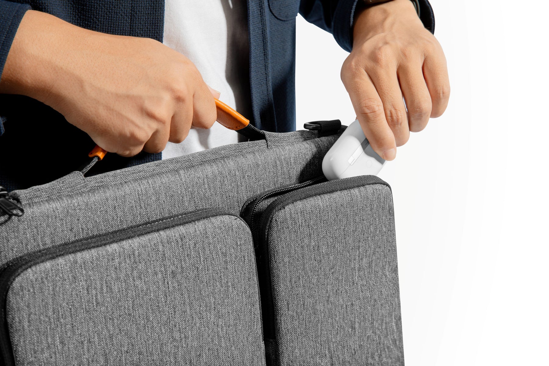 Defender-A42 Laptop Shoulder Bag 13.5 inch / 4.7L