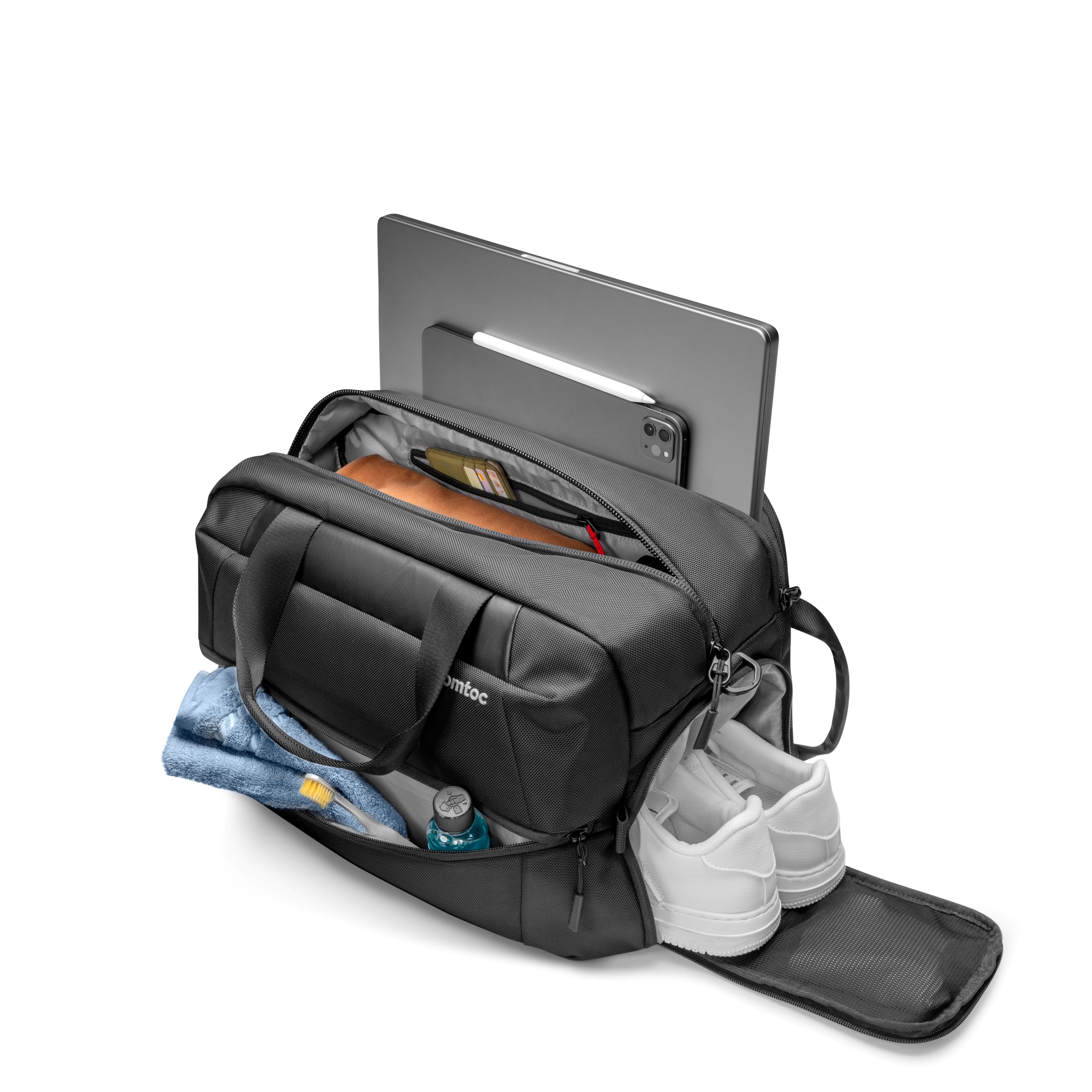Navigator-T31 Travel Duffel  Black 16 Inch/30L