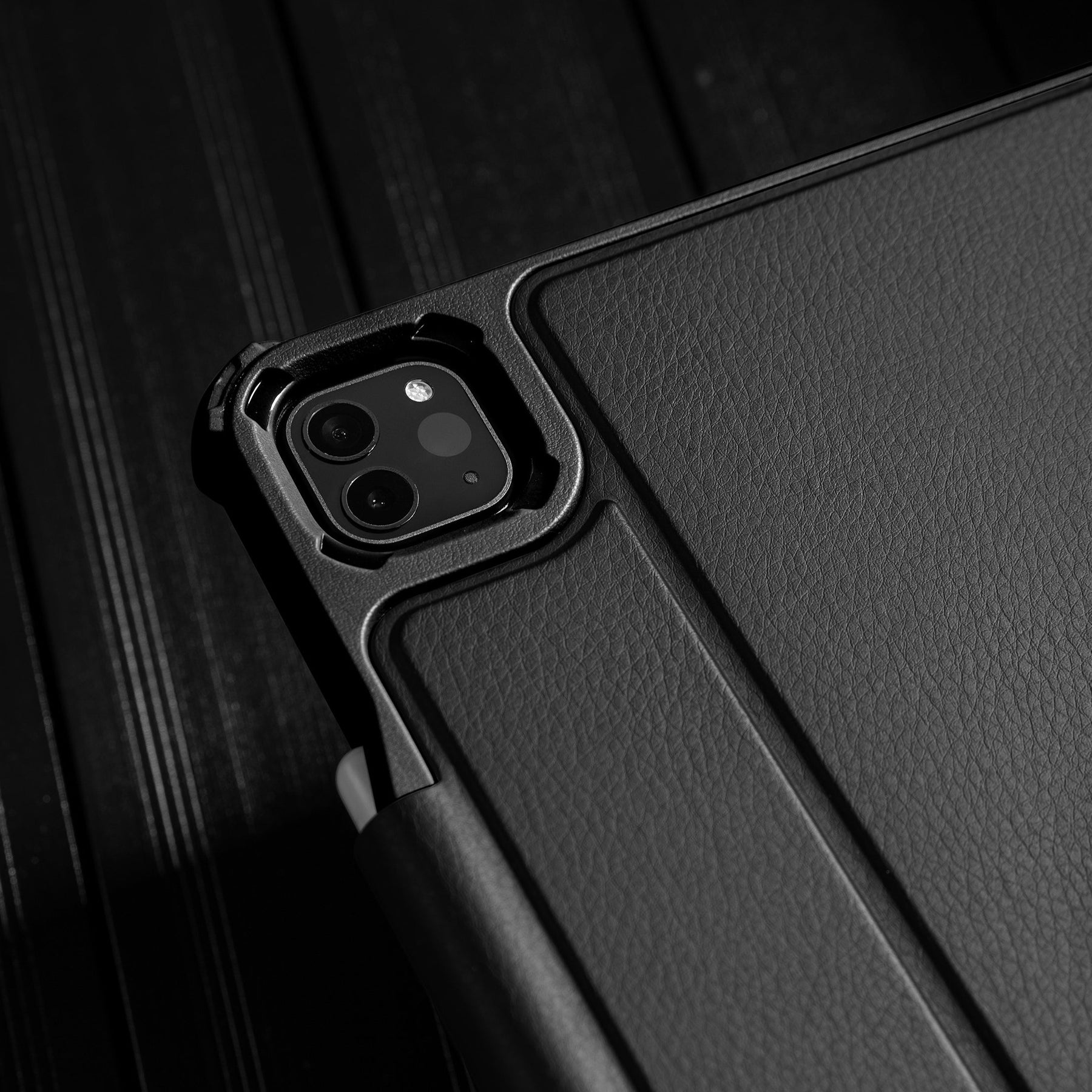 Inspire-B57 Detachable Ultra Case Leather Black 12.9-inch
