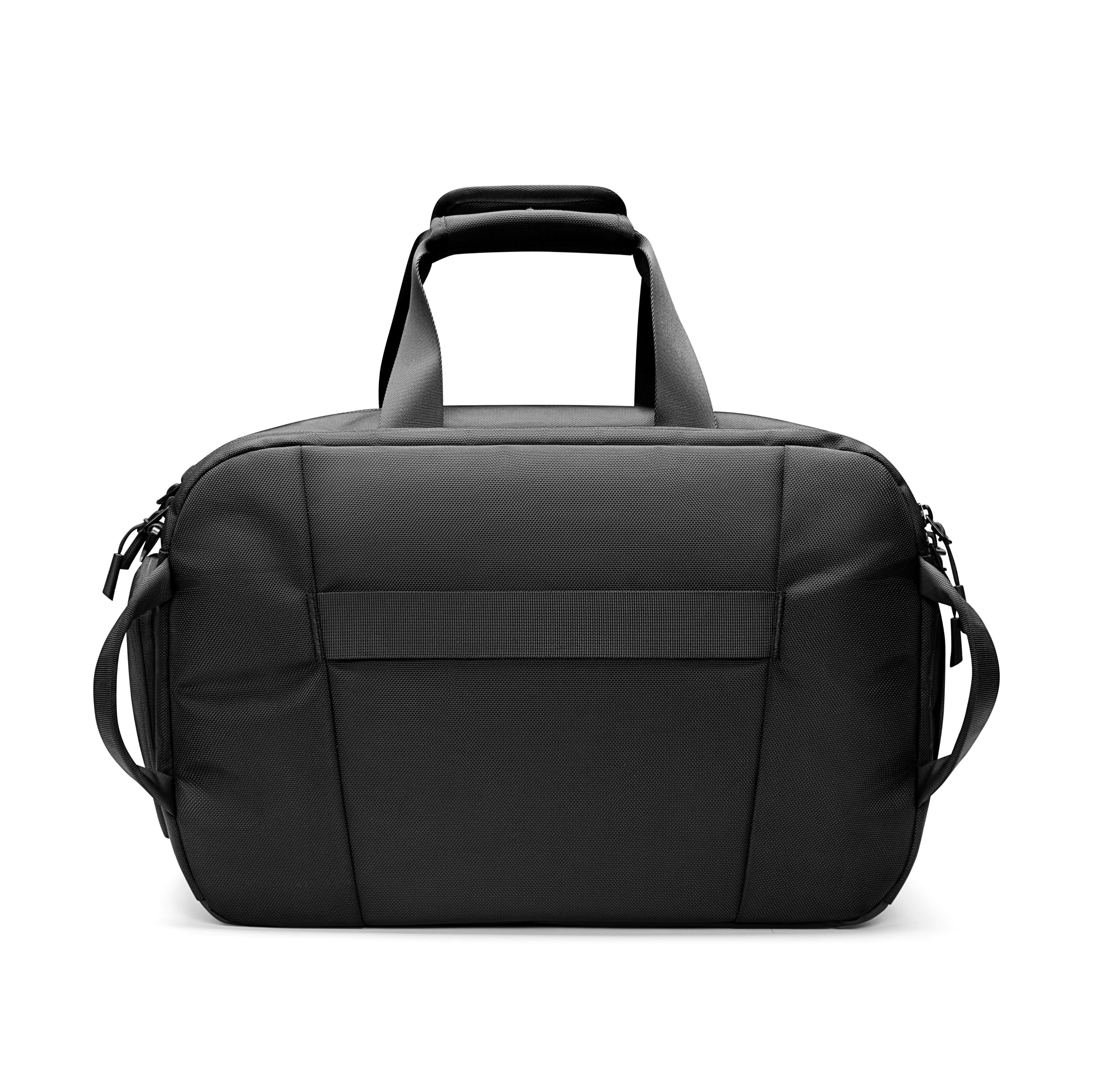 Navigator-T31 Travel Duffel  Black 16 Inch/30L Secondary image