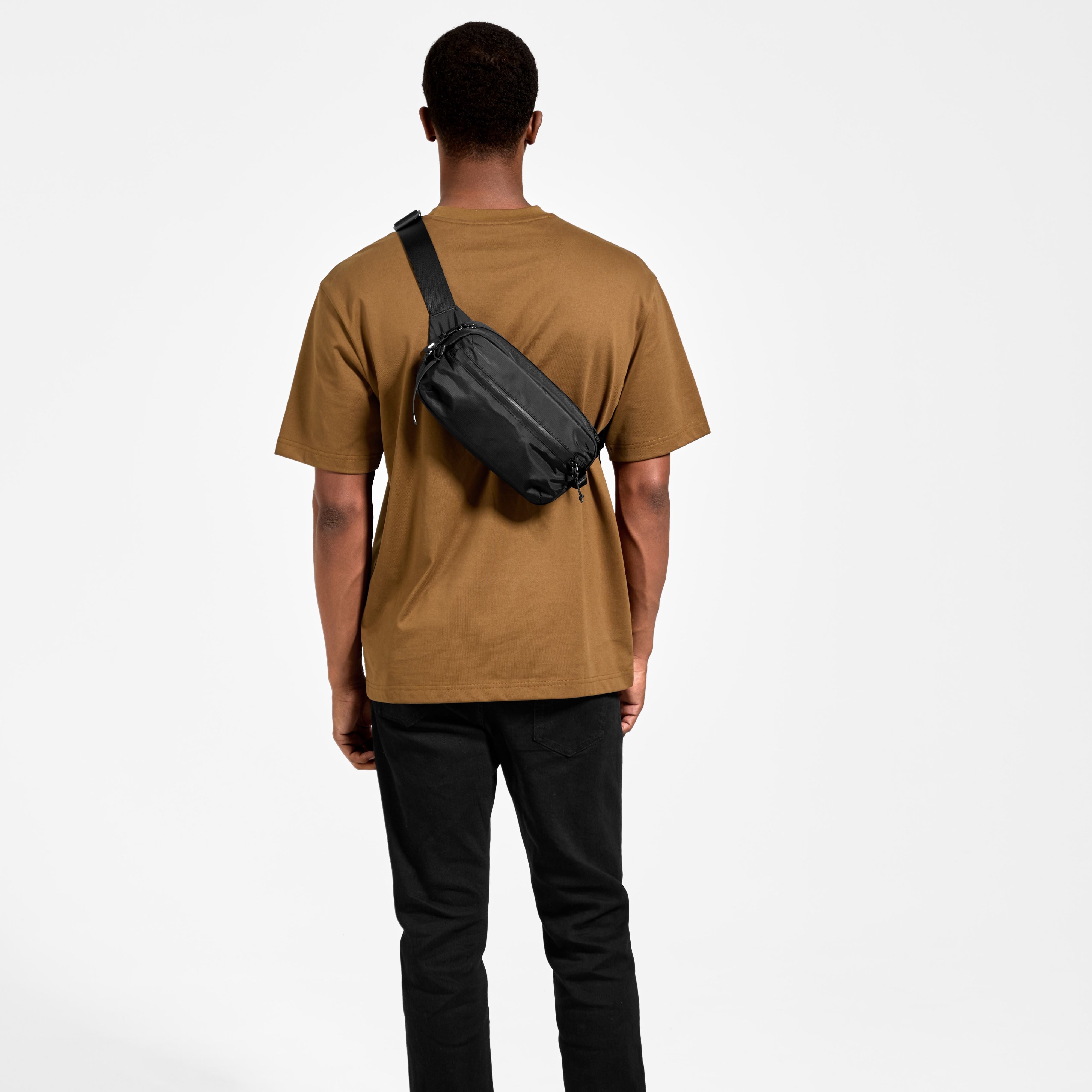 Aviator-T33 Chest Bag 1.5L – tomtoc South Africa