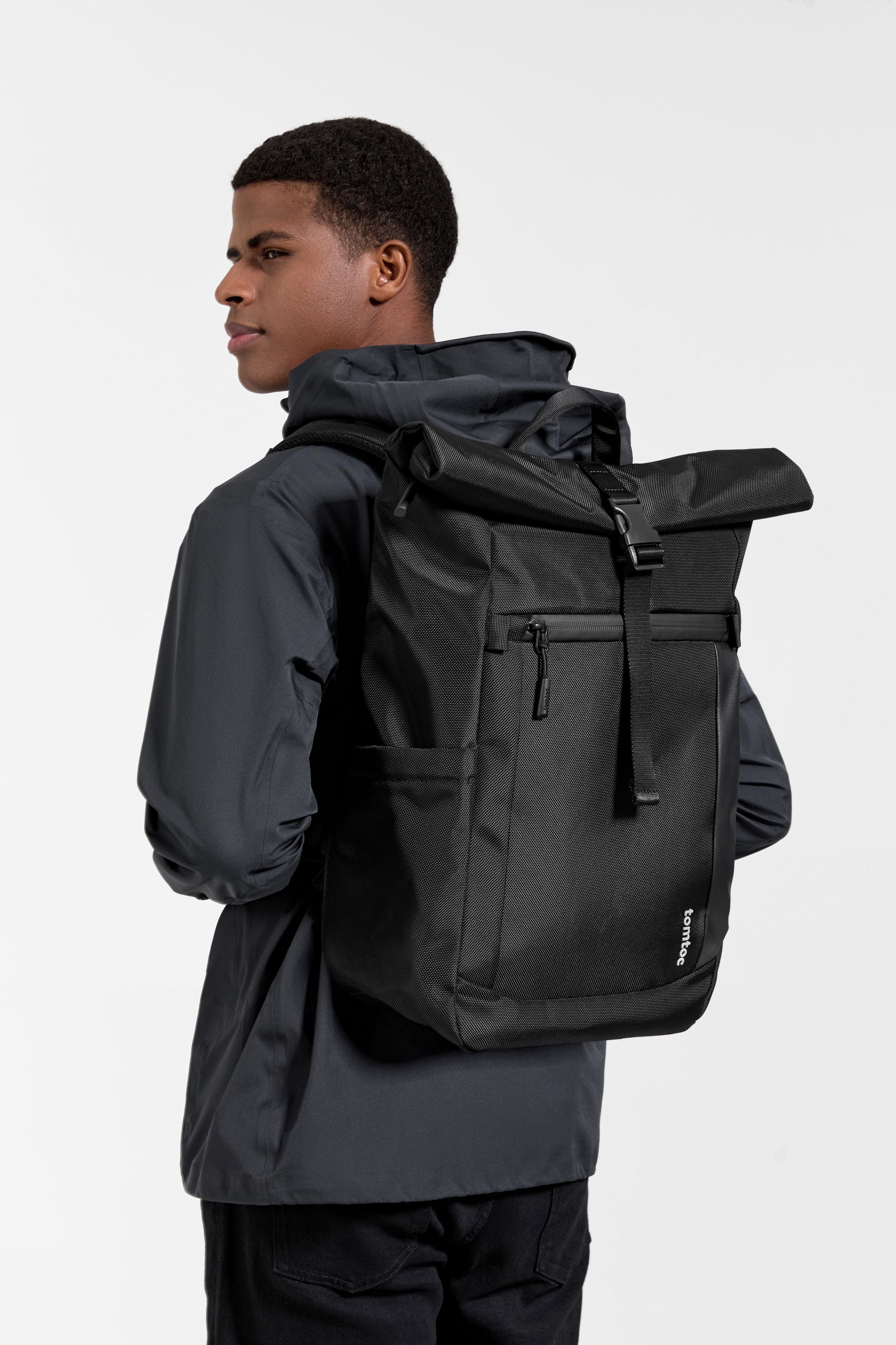 Navigator-T61 Rolltop Backpack for a 17.3-inch (25L - 30L