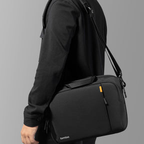 Defender-A30 Laptop Shoulder Bag Black 17.3-inch