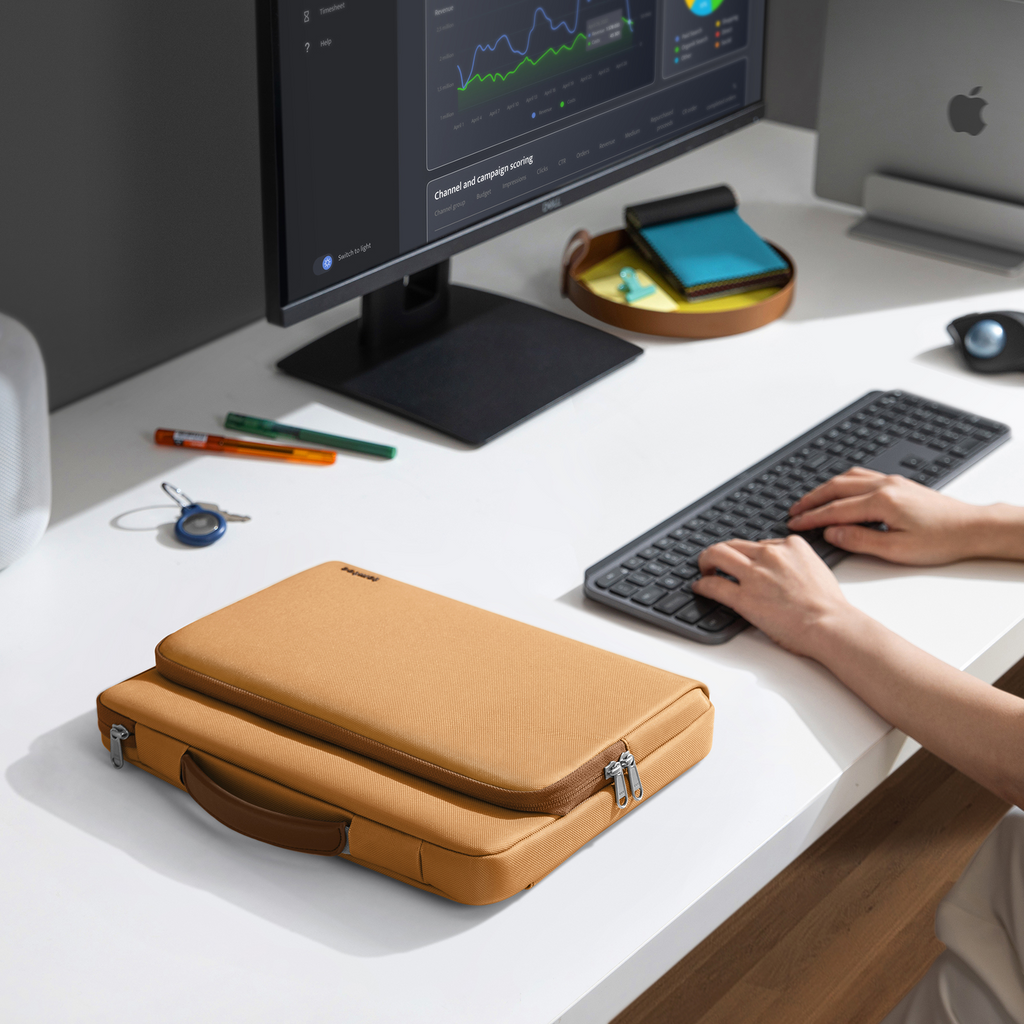 Defender-A14 Laptop Briefcase  for 13-inch | Bronze