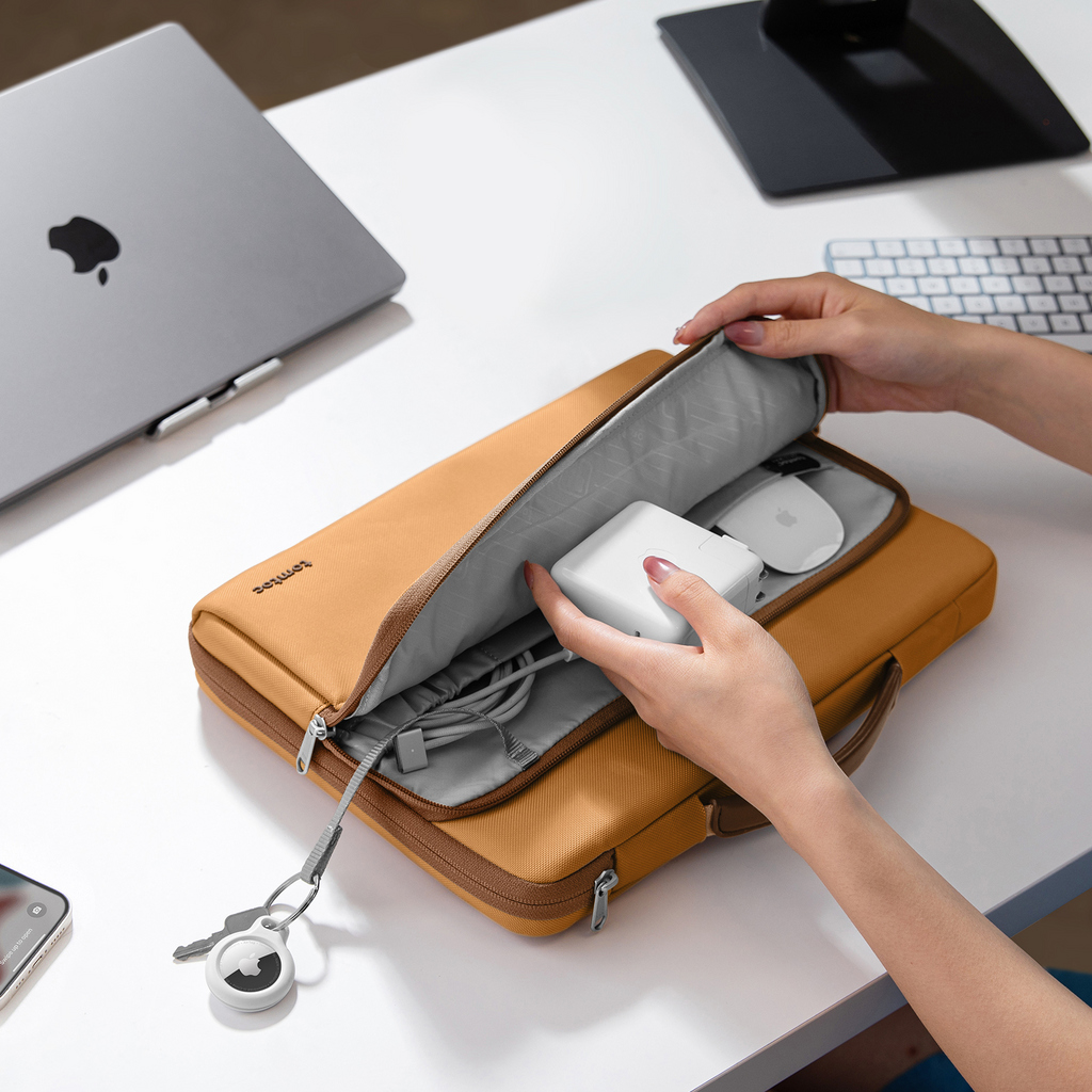 Defender-A14 Laptop Briefcase  for 13-inch | Bronze